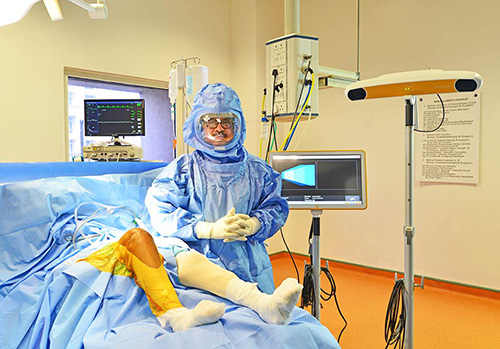 sanjeev jain in operation theatre